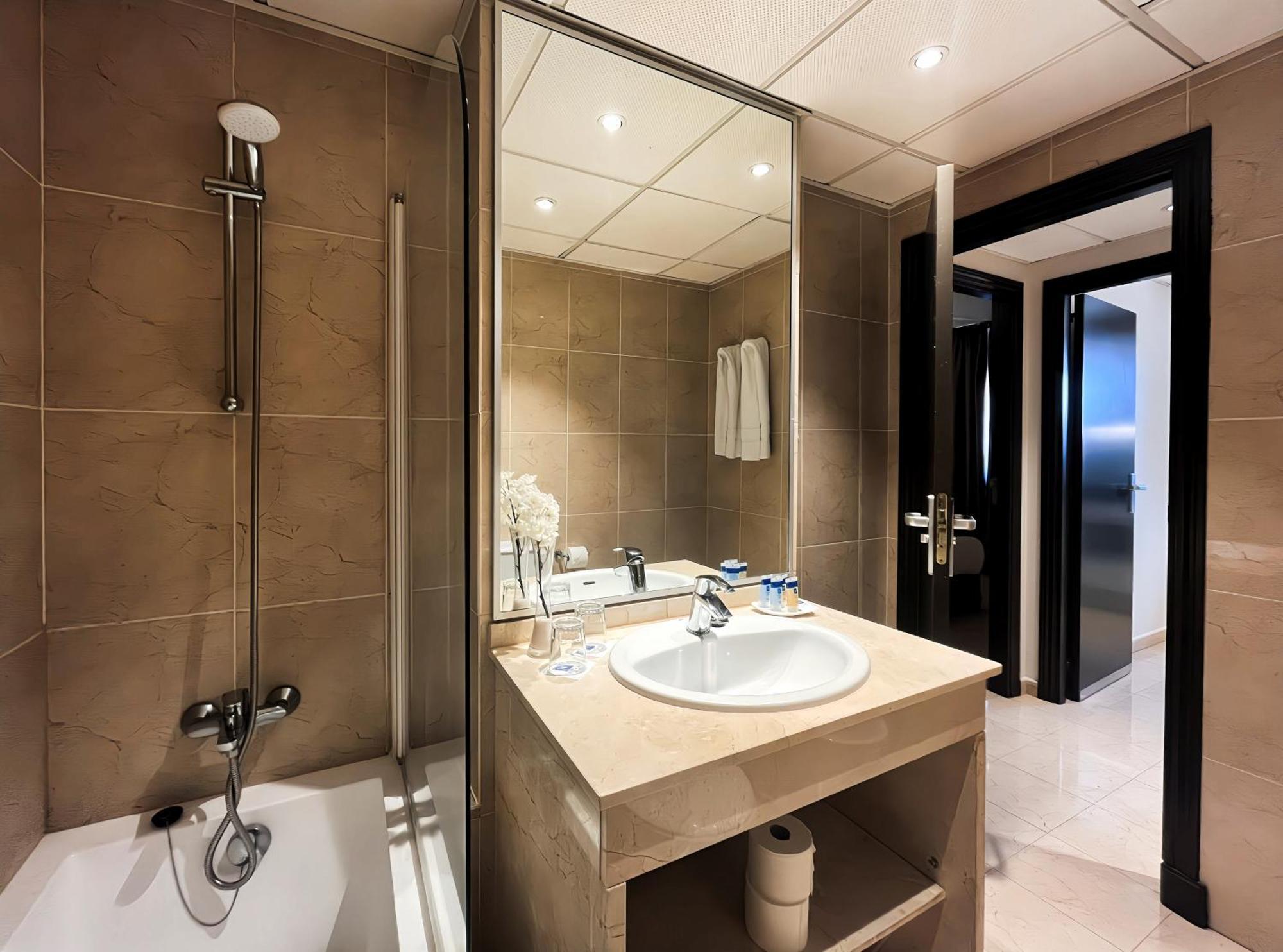 Standard Suite